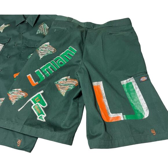 Miami Hurricanes One of a Kind Halftime Show Band AOP Costume 1/1 RARE SZ XL 40 - Picture 3 of 9